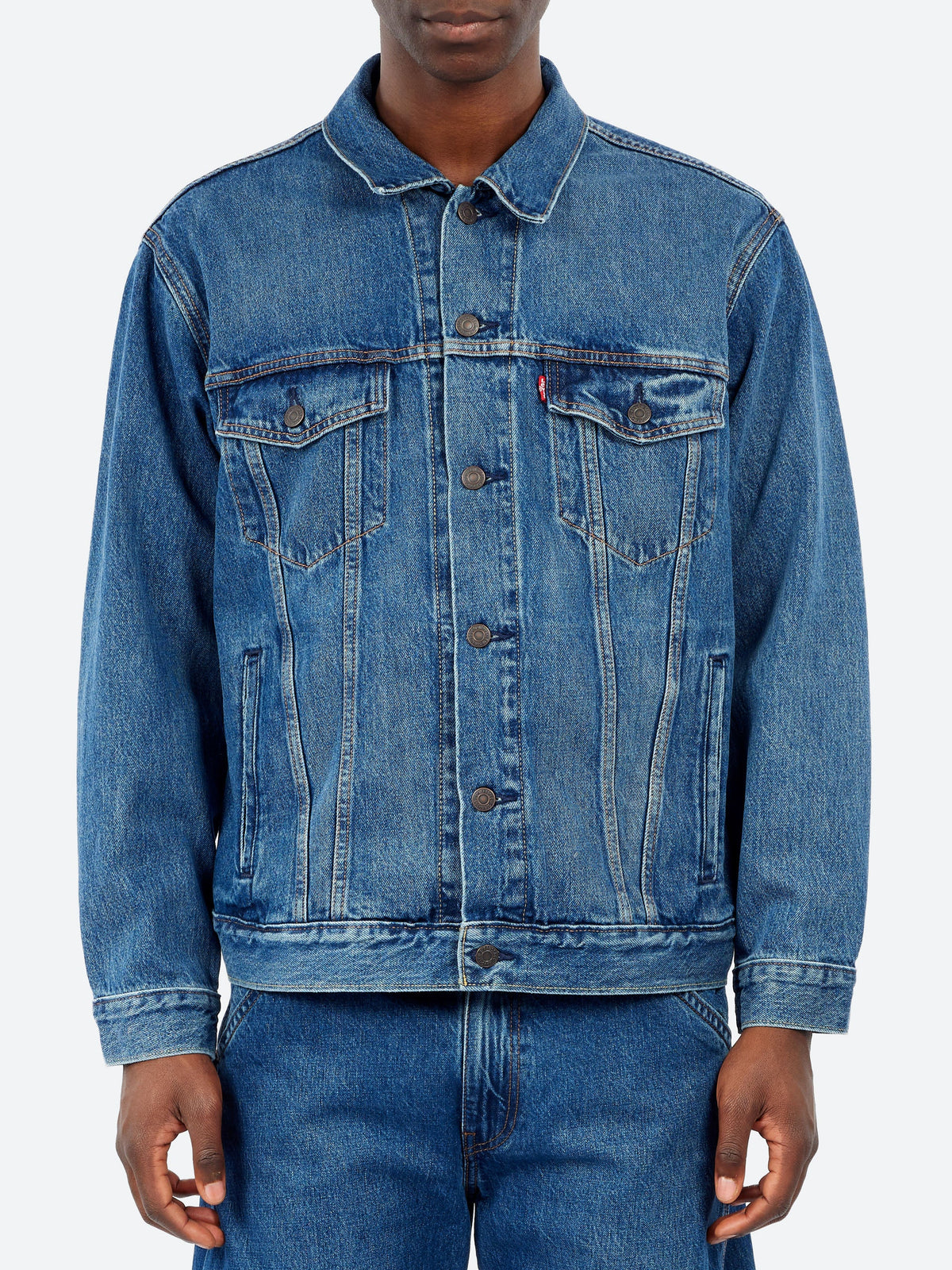 Levi's Relaxed Fit Trucker Med Indigo Pacific Activities